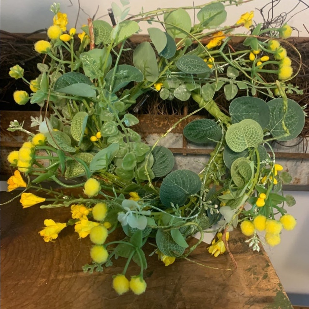 Buttercup field candle ring